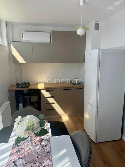 De inchiriat, garsonierǎ 32 mp, renovatǎ recent, zona Mǎrǎsti, str Ciocârliei - 10