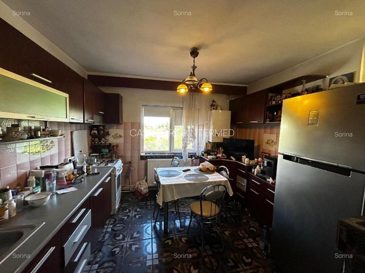 Apartament 3 camere Tomis Nord - TAV-uri - 160000 euro - 4