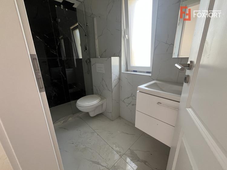 Duplex cu 4 camere si teren de 250 mp - Mosnita Noua