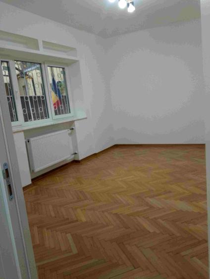 Cal. VICTORIEI, Amzei, Universitatea de Arte,lux, prima inchiriere