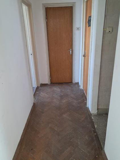 Vanzare apartament 3 camere, Drumul Taberei - Romancierilor