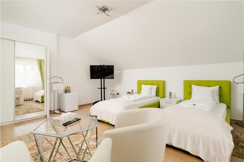 Casă individuală de închiriat – 200 mp utili, curte proprie 250 mp, teren 400 mp