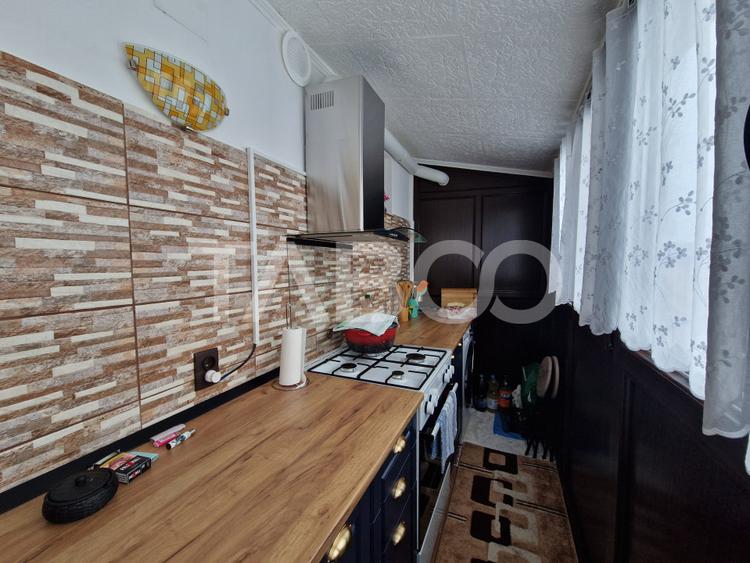 Apartament de vanzare 3 camere balcon mobilat totul nou Mihai Viteazul