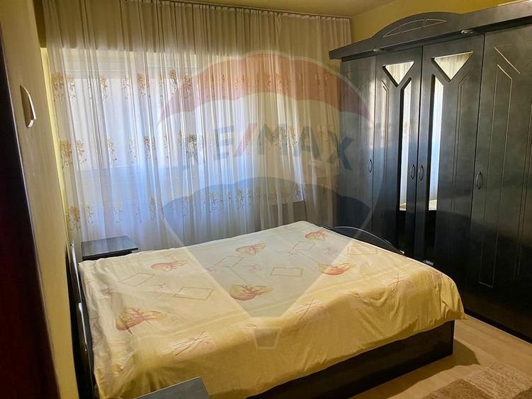 Apartament 2 camere foarte spatios