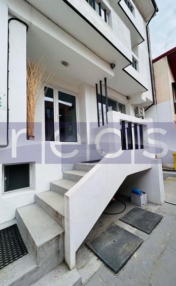 VANZARE | VILA DEOSEBITĂ | ZONA PARC CIRCULUI BARBU VACARESCU | 450MP