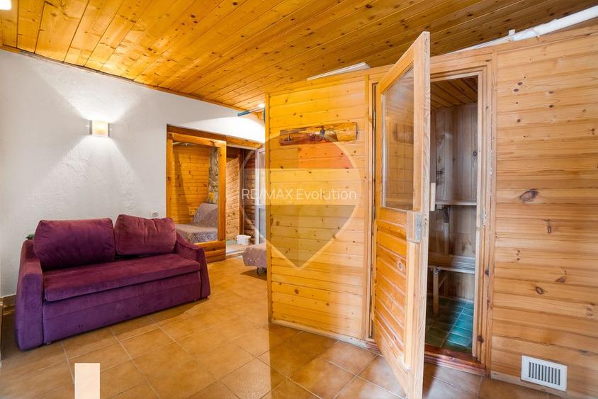 Casă de Vacanta/ Familie/ cu Poveste-Azuga/ Piscina interioara!
