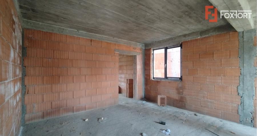 COMISION 0% Duplex la Rosu, 330 mp utili, asfalt, Sacalaz