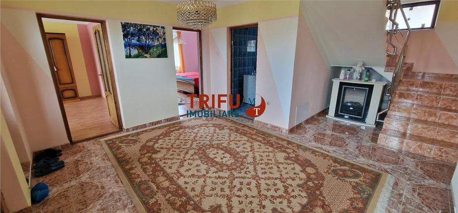Casa de vanzare 6 camere zona Cetate