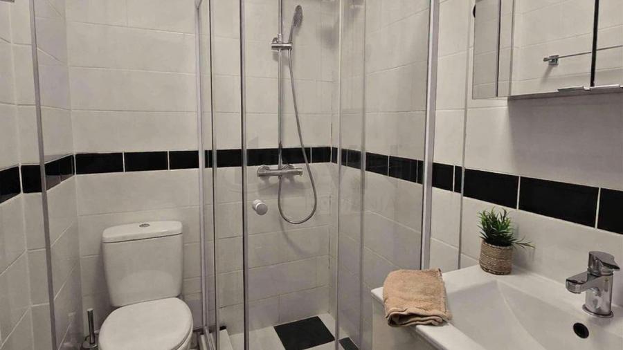 REA1027784 Apartament 2 camere l Mobilat Renovat l Langa Metrou Piata Romana