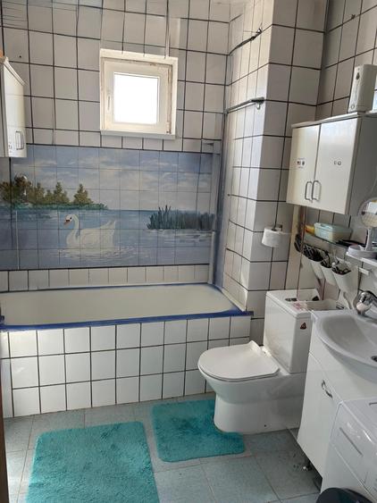 Sura Mare-Oltenitei-Ulmetului-P+1 - spatiu comercial 15 mp + garaj 14 mp 334000€