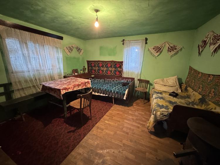 Casa Părintească de Vânzare | 3 camere | 290 mp utili | LIVADA | TEREN 7701 MP | - 2