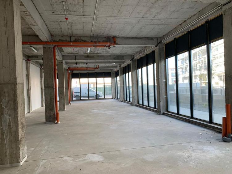 SPATIU COMERCIAL