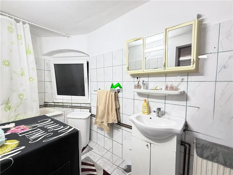 Apartament de vanzare 2 camere pivnita Sibiu Ultracentral