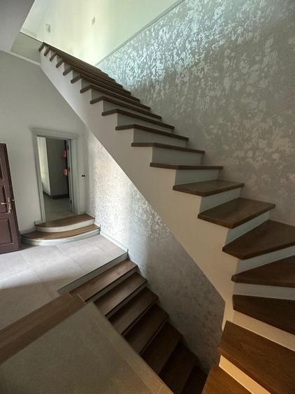 VAND CASA STR ION BĂNESCU ȘI CASĂ BD TOMIS
