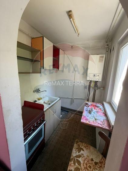 Apartament 2 camere etaj 2 de vanzare in Baia Mare - 9