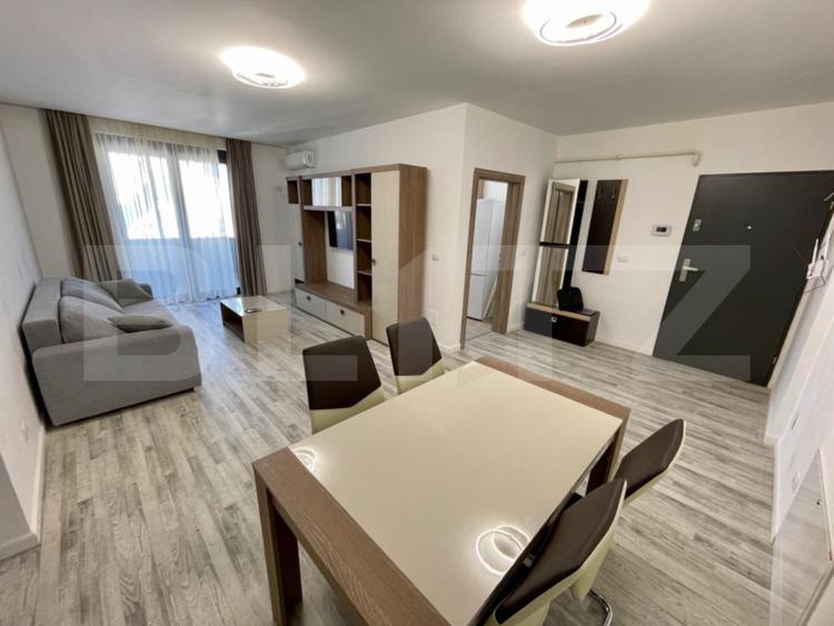 Apartament 2 camere lux 70mp, incalzire in pardoseala, parcare privata
