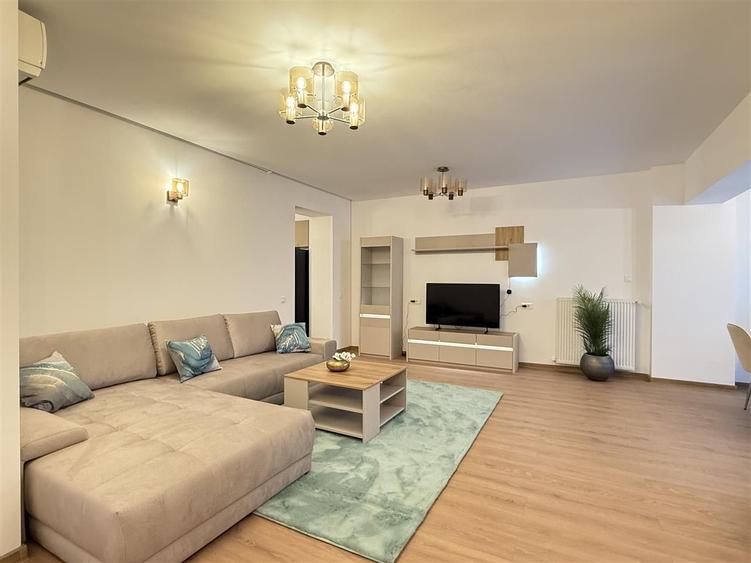 Inchiriere apartament 3 camere Floreasca Residence - Pescariu Bucuresti