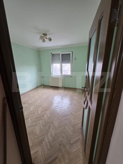 Apartament spațios cu 3 camere, 66 mp utili, etaj intermediar