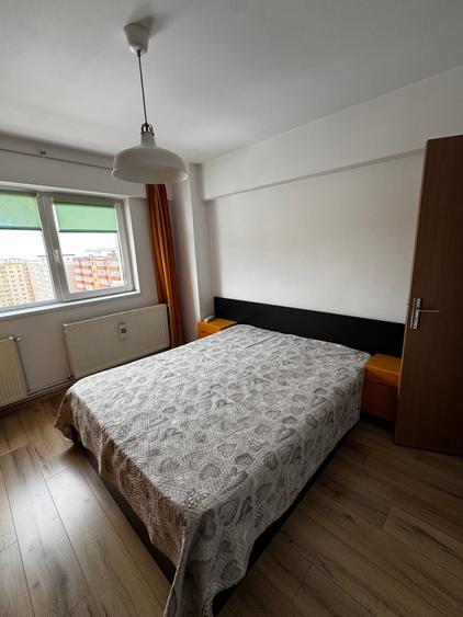 Apartament 3 camere decomandat, mobilat și uitlat, zona Astra