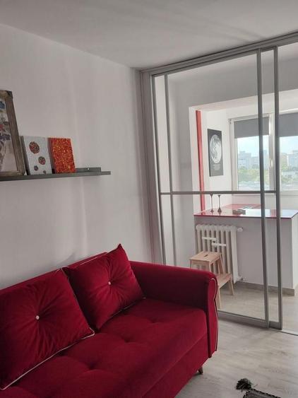 Garsonieră 5 min metrou Obor, complet renovată si mobilată– Str. Oboru