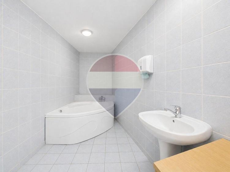 Casă / Vilă cu 6 camere de vânzare în zona Gara de Nord