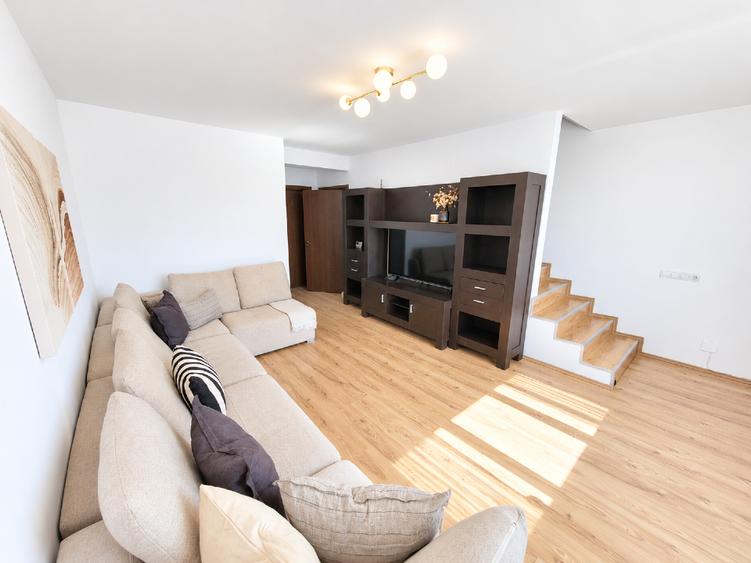 Triplex 131 mp total + Pod 35 mp | Terasa 25 MP | Garaj | Turnisor – Sibiu