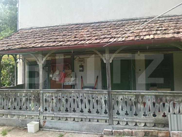 Casa de vanzare, 460 mp, 17 camere, zona Buzias