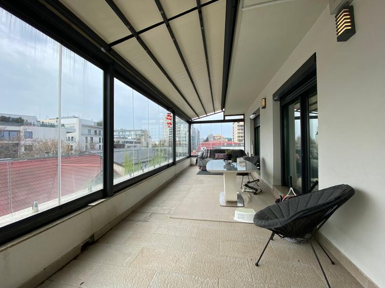 Amazing duplex apartment with 4 bedrooms