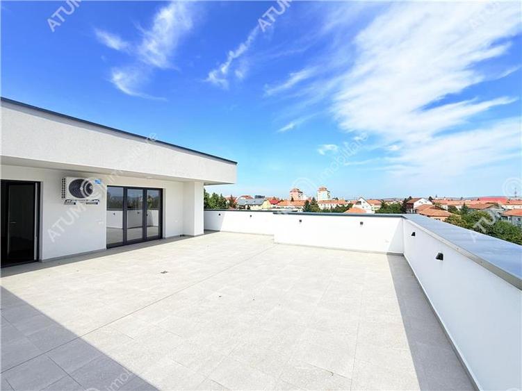 Penthouse cu 4 camere 111 mp utili terasa 78 mp doua locuri parcare