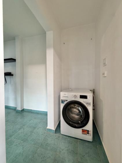 Apartament 2 camere, decomandat, mobilat si utilat, zona Soarelui