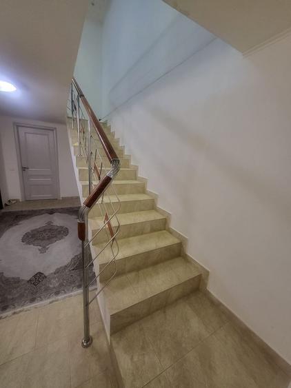 Apartament 5 camere 161 mp, zona Decebal, bloc 2006, curte, ideal investitie