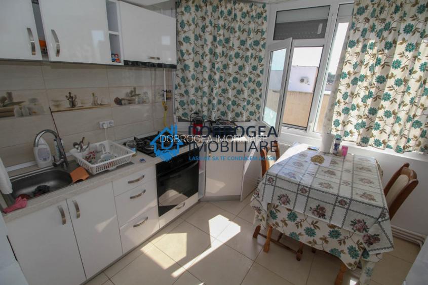 Spitalului, 2 cam transformat in 3, renovat, centrala, mobilat si utilat - 7