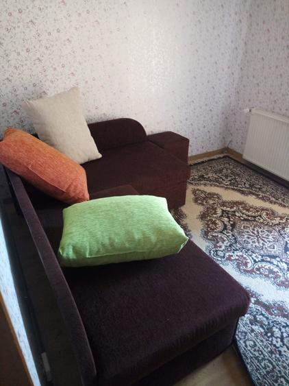 Inchiriez in 7 Noiembrie apt. 4 camere,decomandate,mobilat si utilat