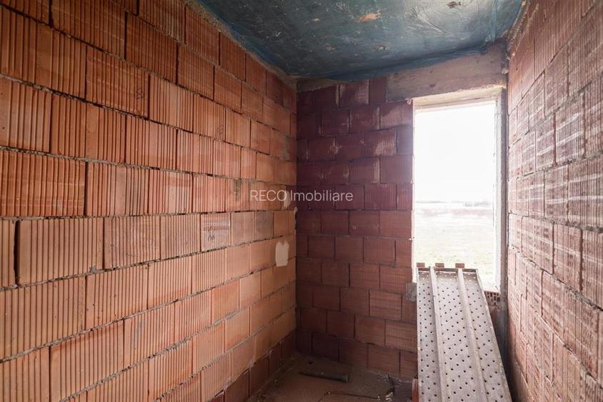 RECO Casa la rosu - 3 dormitoare, plan parter 120 mp utili - Osorhei - 26