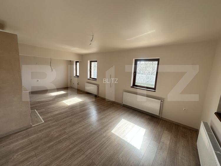 Casă premium P+M, 300 mp utili, teren 3200 mp, complet renovată 2025. - 8