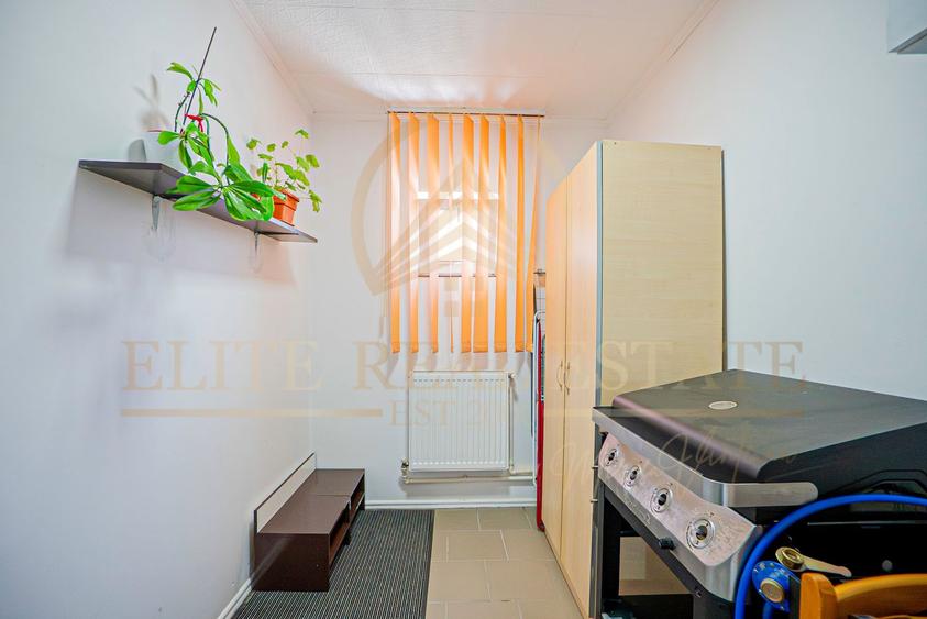 Apartament in vila , Curte , Garaj - Pod butelii