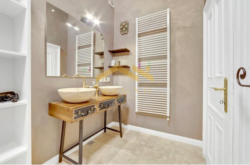 Apartament  superlux ,ultracentral de inchiriat .