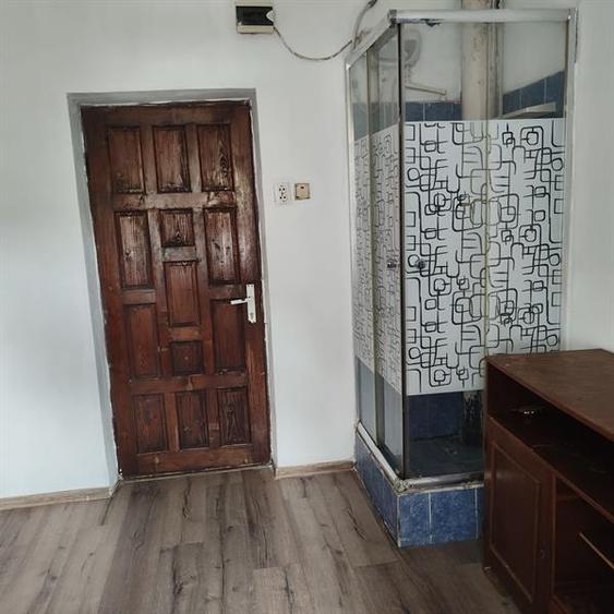 Vând cameră cămin, Bld. Decebal