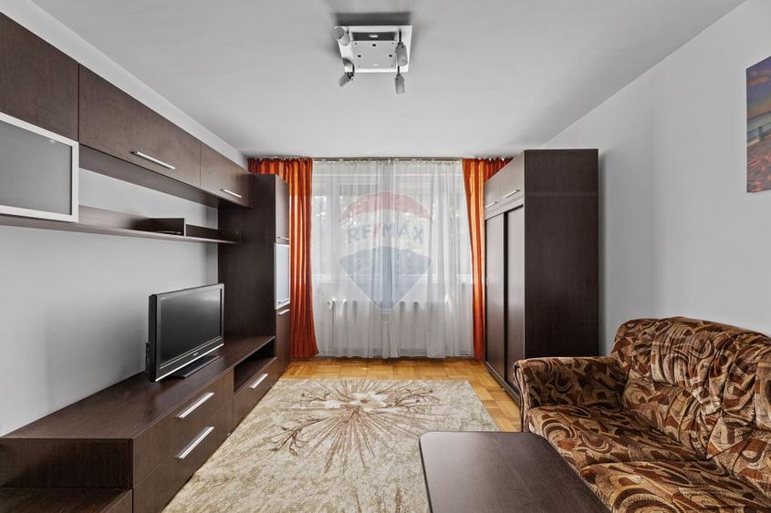 Apartament cu 2 camere zona Podgoria