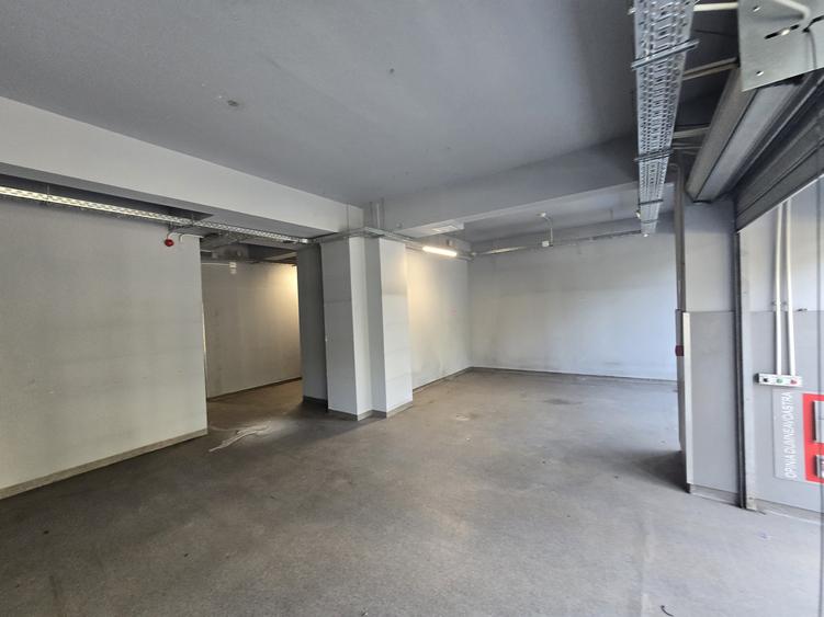 Inchiriere Spațiu Comercial Premium 113 mp | 7ml vitrina | Galata