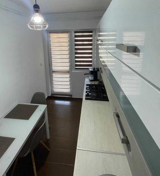Apartament 2 camere decomandat - Tehnopolis Cug-loc de parcare