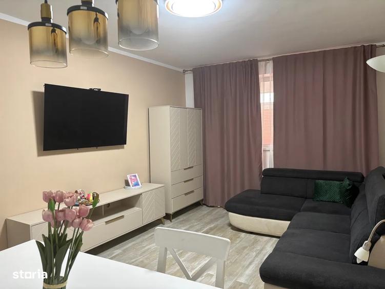 3 camere decomandat Drumul Taberei metrou Constantin Brâncuși