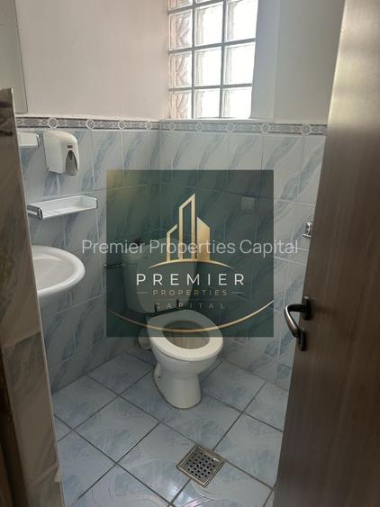 Oportunitate investitie cladire birouri proprie centrala pe fiecare etaj - 12