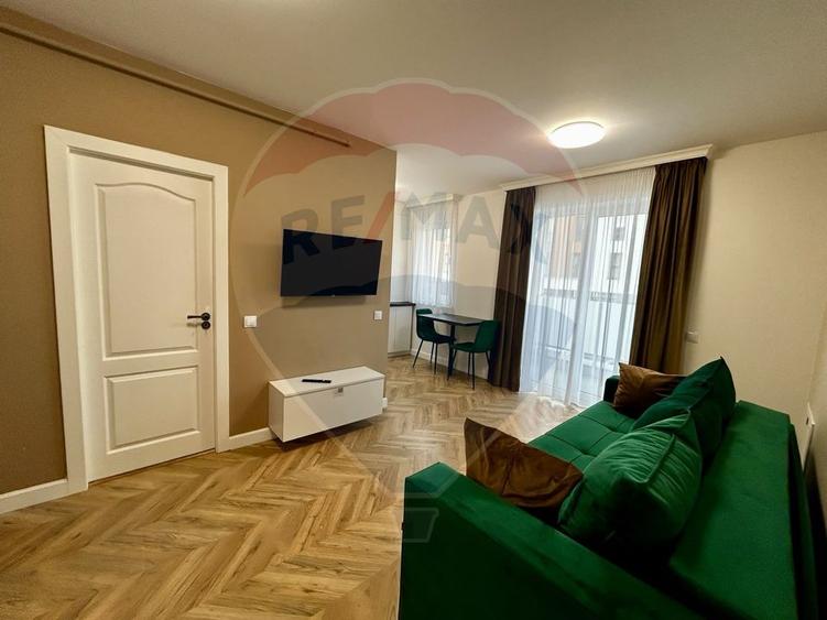 Apartament cu 2 camere de închiriat - strada Daliei -