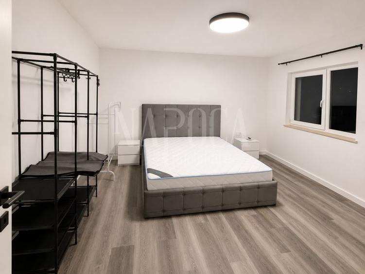 Apartament 4 camere de vanzare in Floresti