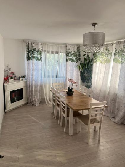 Casă spațioasă 180 mp, teren 600 mp, zona Pielesti