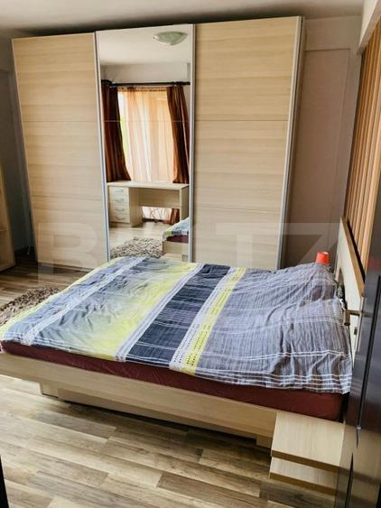 Apartament de vanzare, cu 2 camere, 54 mp, zona Cuza Voda