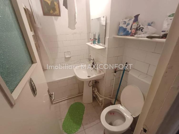 Vanzare 3 camere-Imobiliare MAXICONFORT