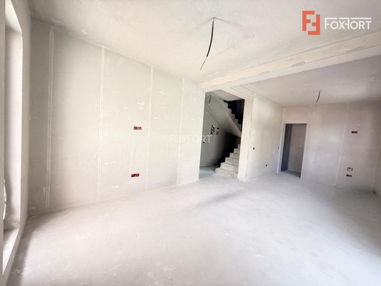Duplex cu 4 camere | 101 mp utili | 390 mp teren | Toate utilitatile | Sacalaz - 23