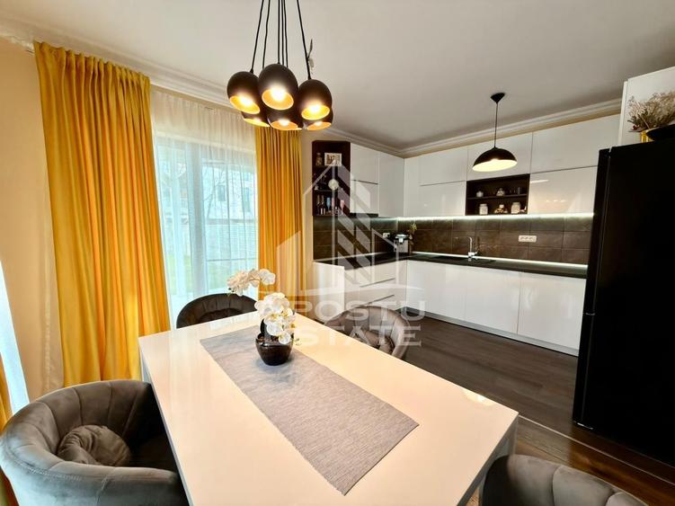 Jumatate de duplex, de vanzare, zona Calea Aradului, Timisoara